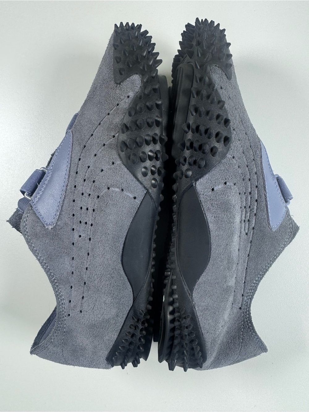 Puma Men's Grey Suede Runner Sneakers with Black Sole